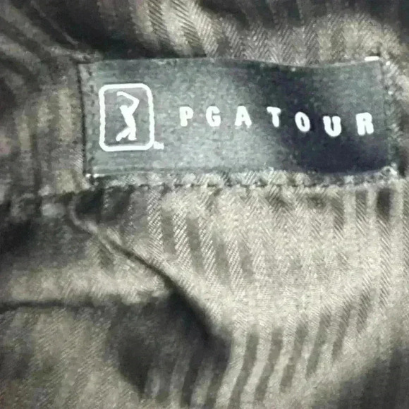 PGA TOUR Men's Black Chino Golf Shorts Size 32 Casual Solid - Picture 4 of 5